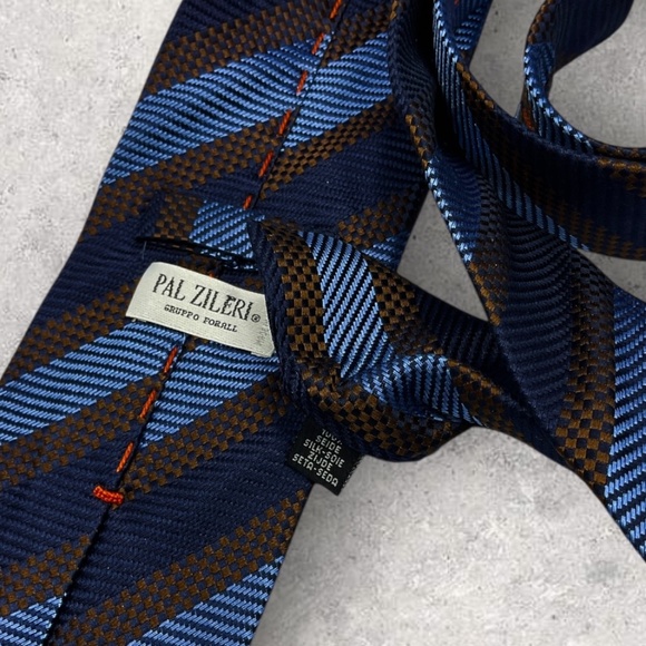 PAL ZILERI Navy/Blue/Brown Striped Silk LUXURY Tie ITALY - Picture 4 of 6